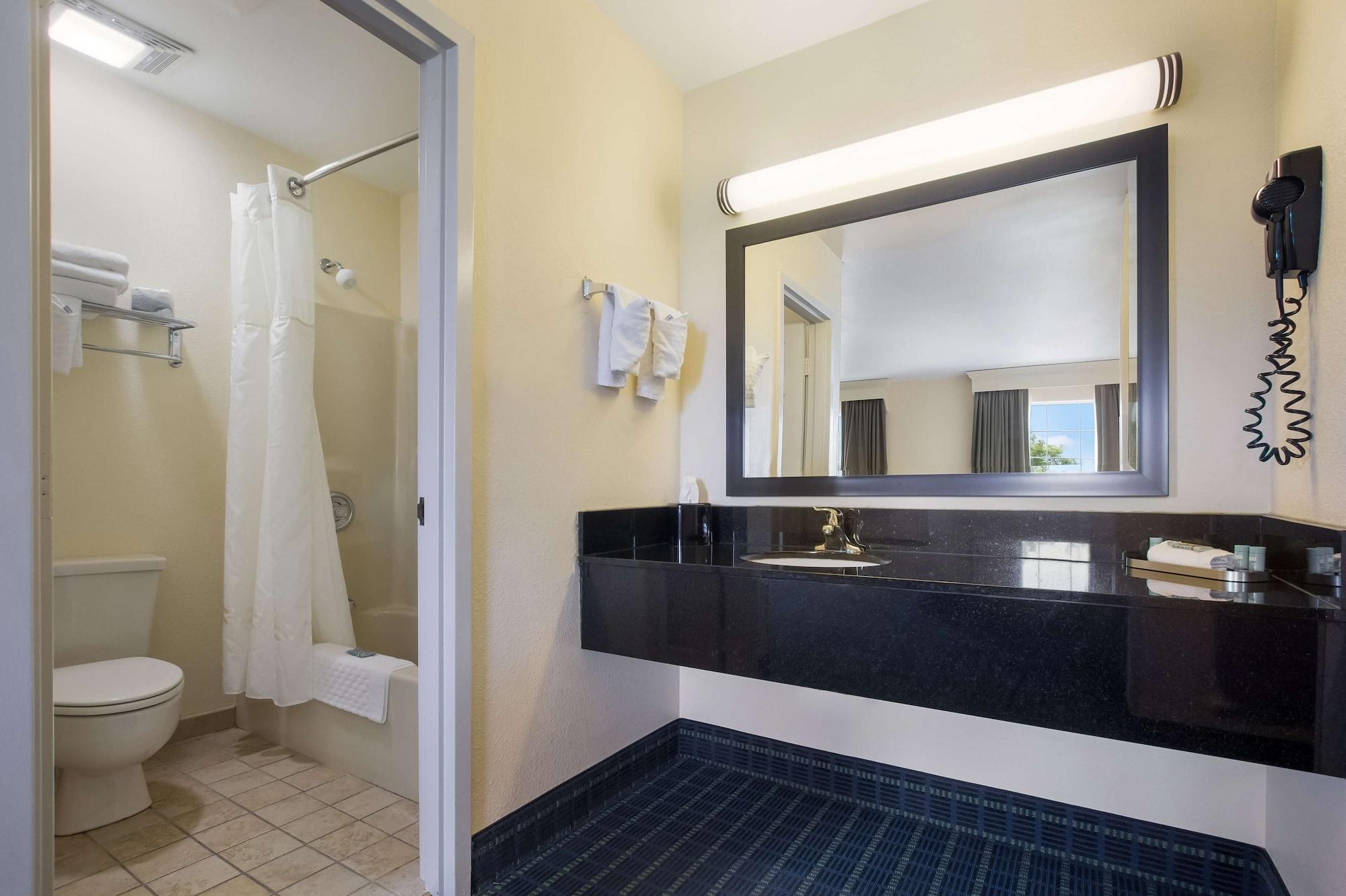 Best Western Parkside Inn Frankfort Exterior photo